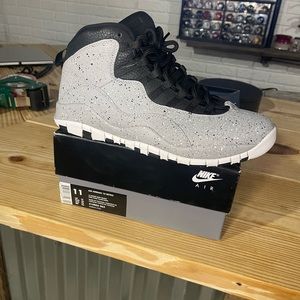 Retro Jordan 10 light smoke grey size 11